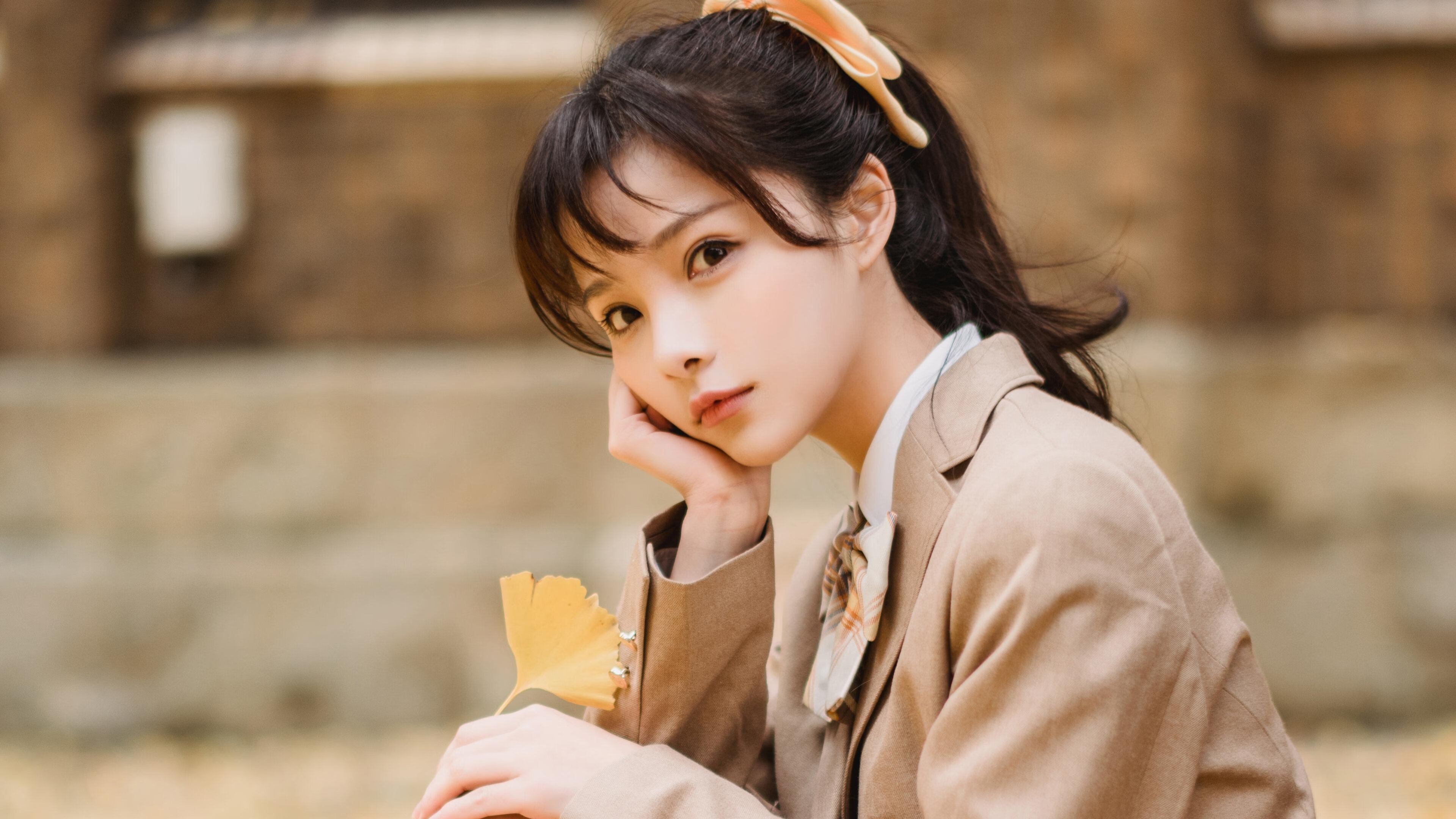 FB体育平台-“德甲明星连续发威：豪门战绩稳步提升”，德甲名人