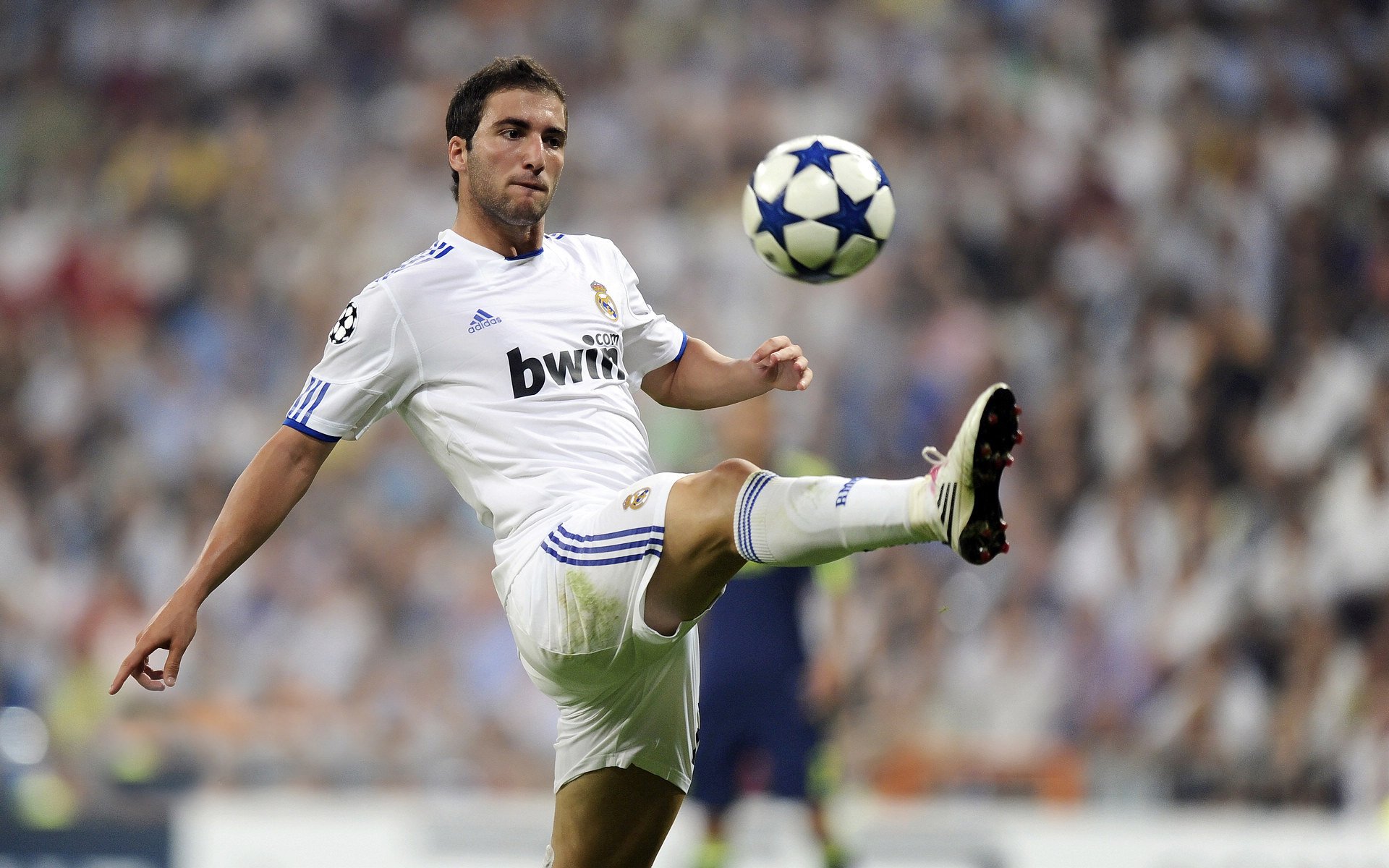 _体育与科技融合创新展:未来运动无限可能_,科技与体育结合的例子